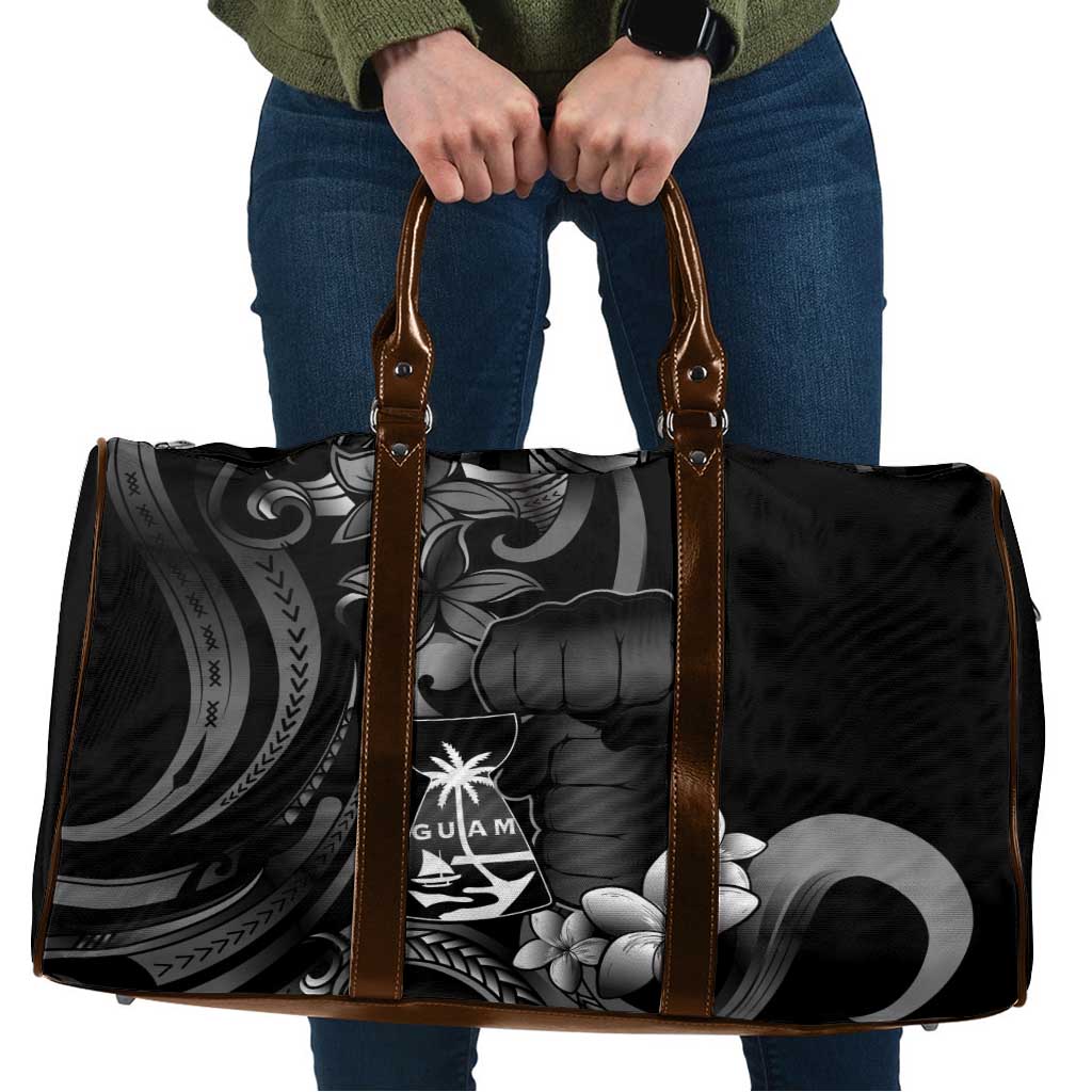 Black Hafa Adai Guam Travel Bag Chamorro Latte Stone Hand With Plumeria LT14 Black - Polynesian Pride