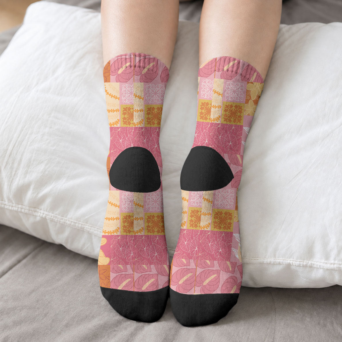 Aloha Hawaii Quilt Floral Patchwork Style Crew Socks