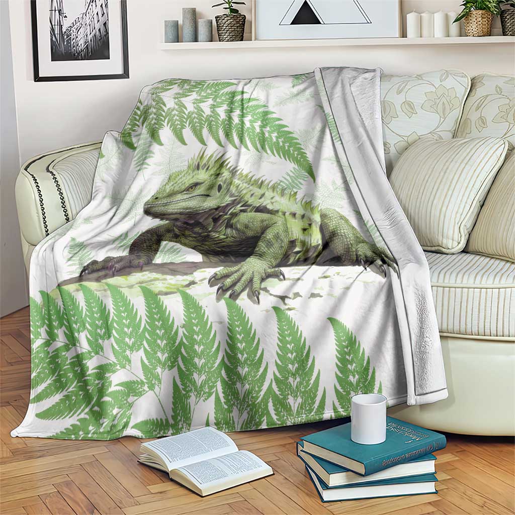 Green New Zealand Tuatara Blanket Aotearoa Sphenodon Punctatus Silver Fern LT14 Green - Polynesian Pride
