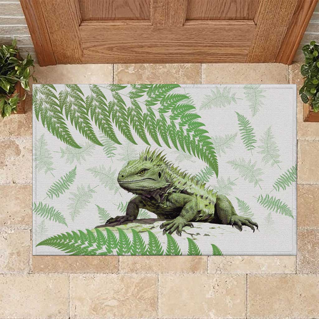 Green New Zealand Tuatara Rubber Doormat Aotearoa Sphenodon Punctatus Silver Fern