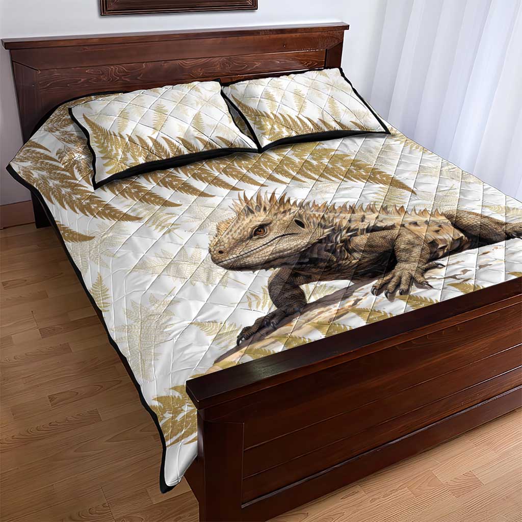 Gold New Zealand Tuatara Quilt Bed Set Aotearoa Sphenodon Punctatus Silver Fern LT14 - Polynesian Pride