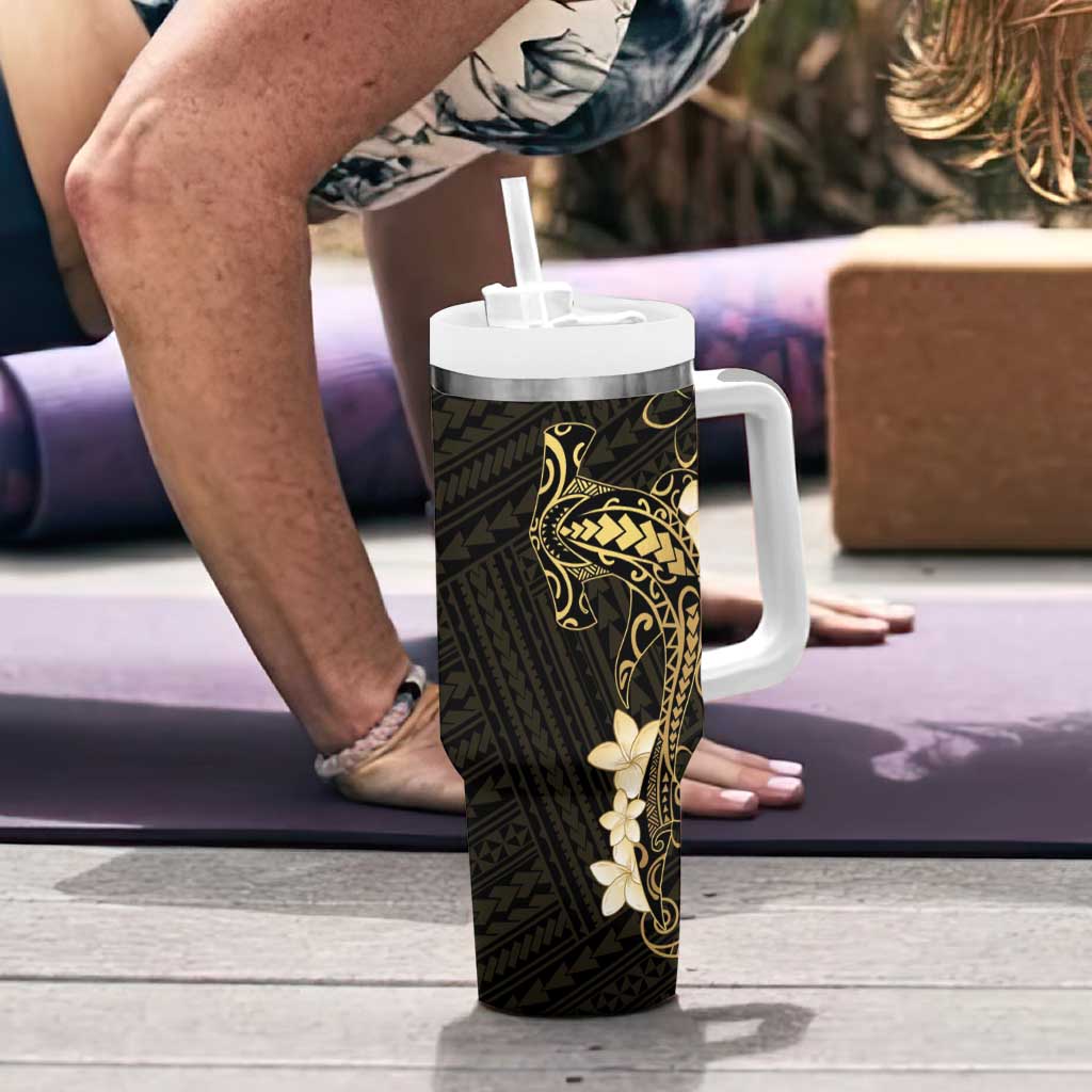 Black and Gold Hawaii Tumbler With Handle Hammerhead Shark Tattoo Curve Polynesian LT14 - Polynesian Pride