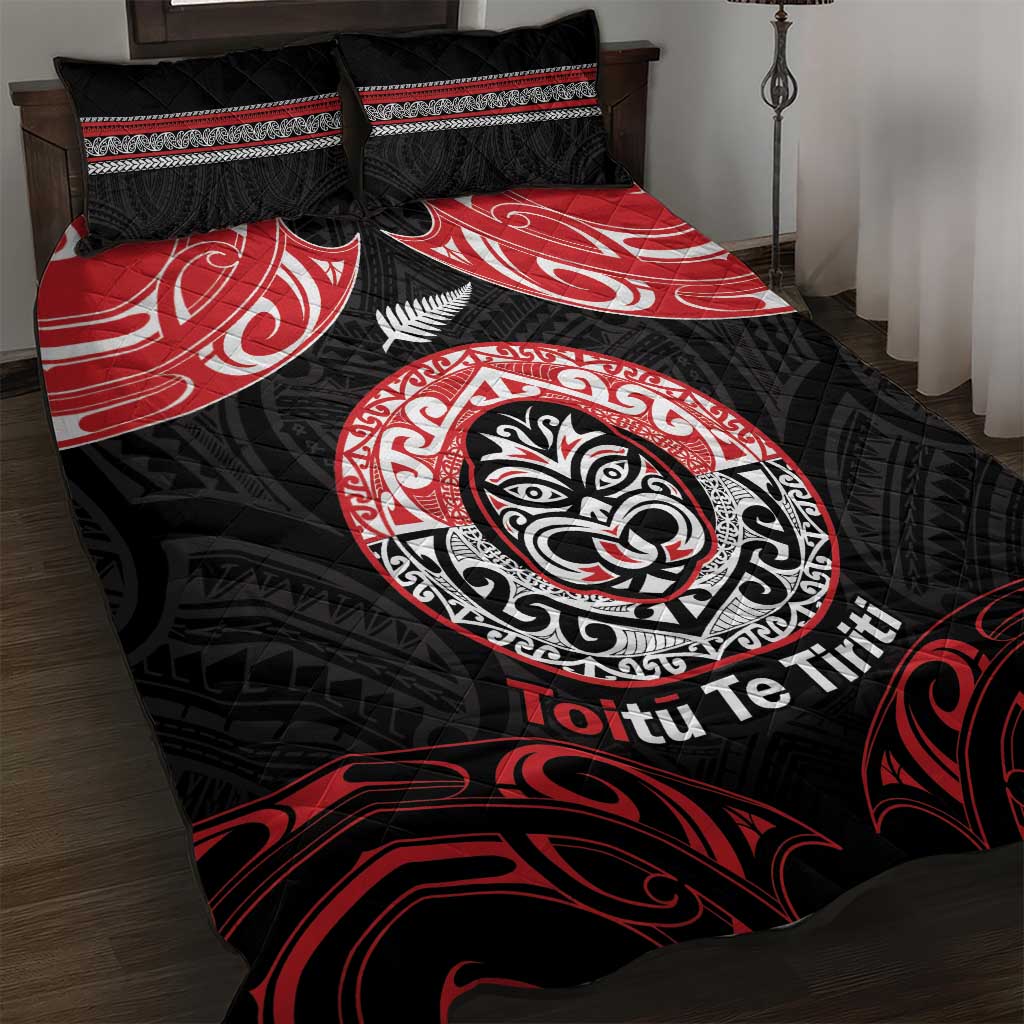 Aotearoa Toitu Te Tiriti Quilt Bed Set Haka Tiki Honour The Treaty LT14 Black - Polynesian Pride