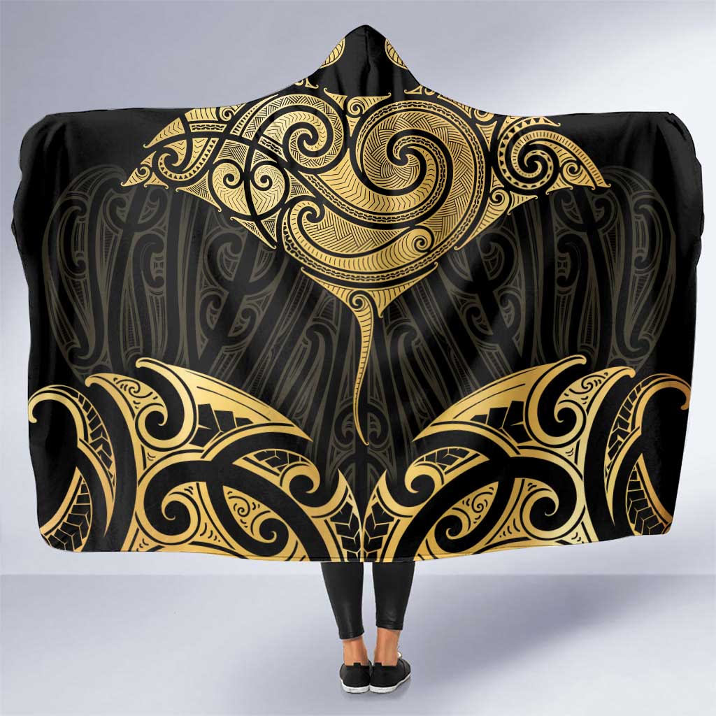 Gold Black New Zealand Manta Ray Hooded Blanket Aotearoa Maori Haehae LT14 One Size Black - Polynesian Pride