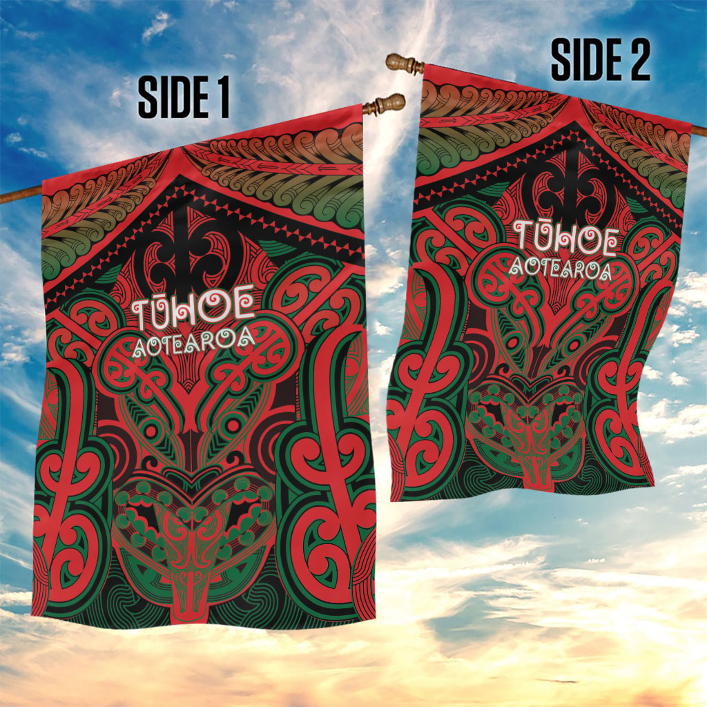 Aotearoa Iwi Tuhoe Garden Flag Maori Kowhaiwhai Pattern LT19 - Polynesian Pride