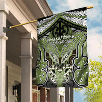 Aotearoa Iwi Whakatohea Garden Flag Maori Kowhaiwhai Pattern LT19 House Flag Olive Green - Polynesian Pride