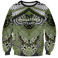 Aotearoa Iwi Whakatohea Personalised Sweatshirt Maori Kowhaiwhai Pattern LT19 Unisex Olive Green - Polynesian Pride
