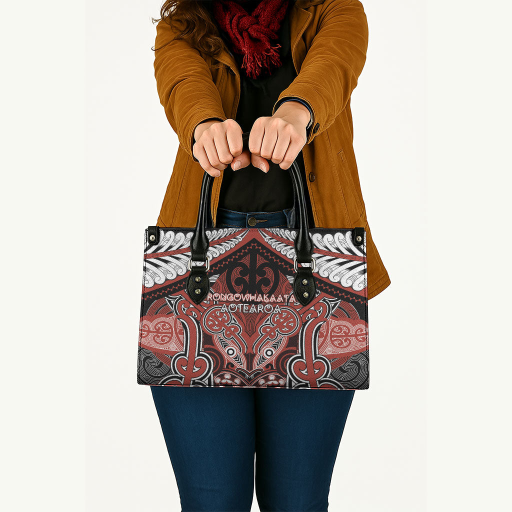 Aotearoa Iwi Rongowhakaata Leather Bag Maori Kowhaiwhai Pattern LT19 - Polynesian Pride