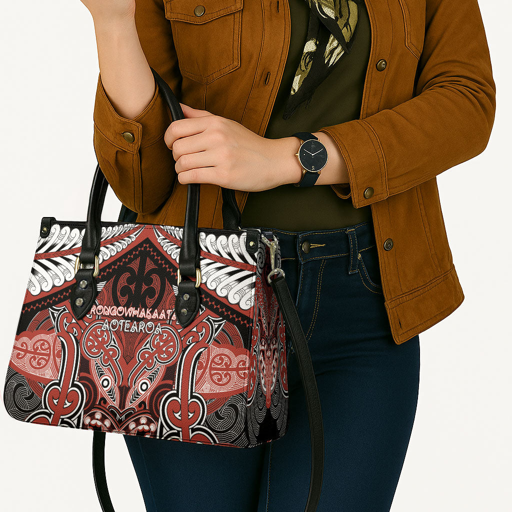 Aotearoa Iwi Rongowhakaata Leather Bag Maori Kowhaiwhai Pattern LT19 - Polynesian Pride