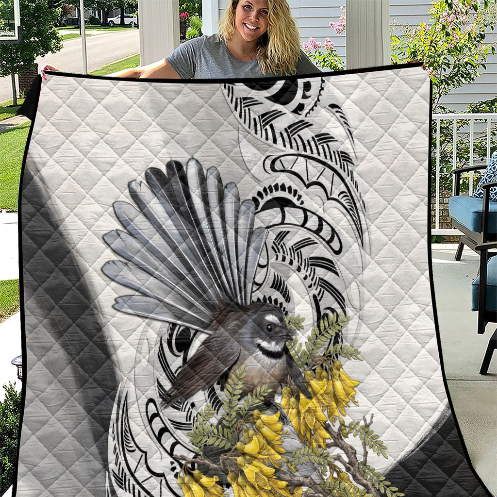 New Zealand Fantail Bird Quilt Maori Piwakawaka Kowhai Maori Pattern LT22 Grey - Polynesian Pride