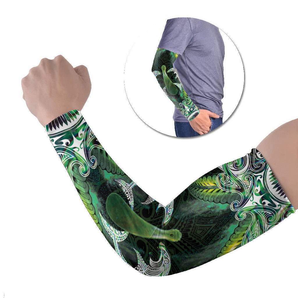New Zealand Mere Pounamu Weapon Arm Sleeves Aotearoa Mango Paua Shell Maori Pattern LT22 Set of 2 Green - Polynesian Pride