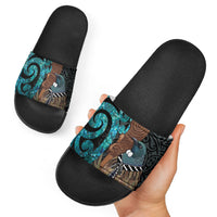 New Zealand Tui Bird Wahaika Slide Sandals Maori Weapon Paua Shell Koru Pattern LT22 - Polynesian Pride