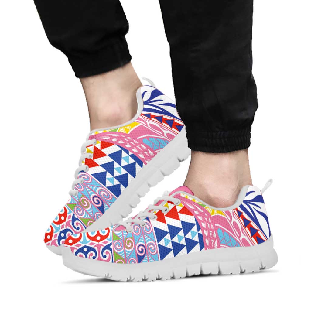 Maori Kowhaiwhai Taniko Patchwork Rainbow Motifs Sneakers