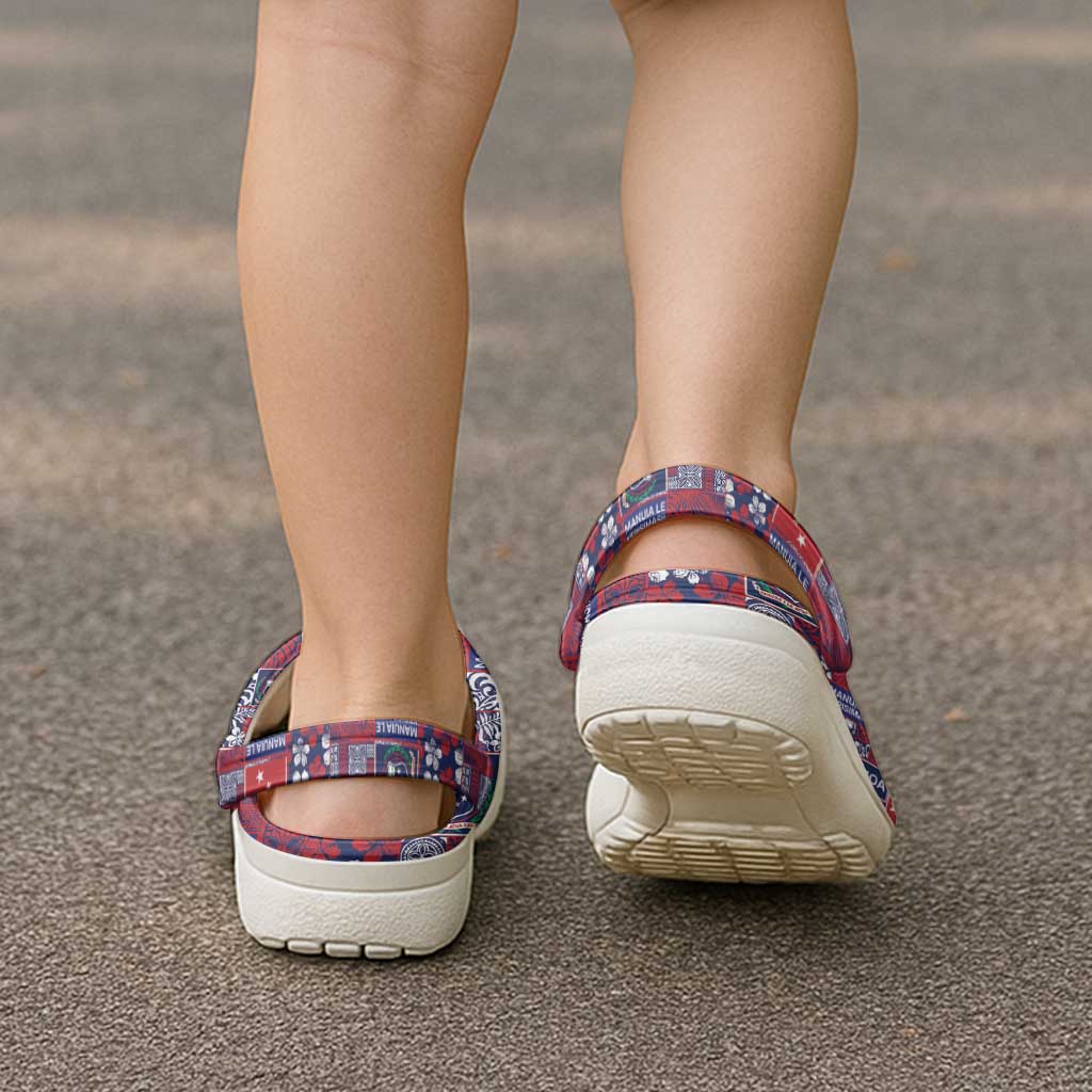 Red Samoa Manuia Le Kerisimasi Clogs Shoes Pacific Patchwork Xmas Vibes LT9 - Polynesian Pride