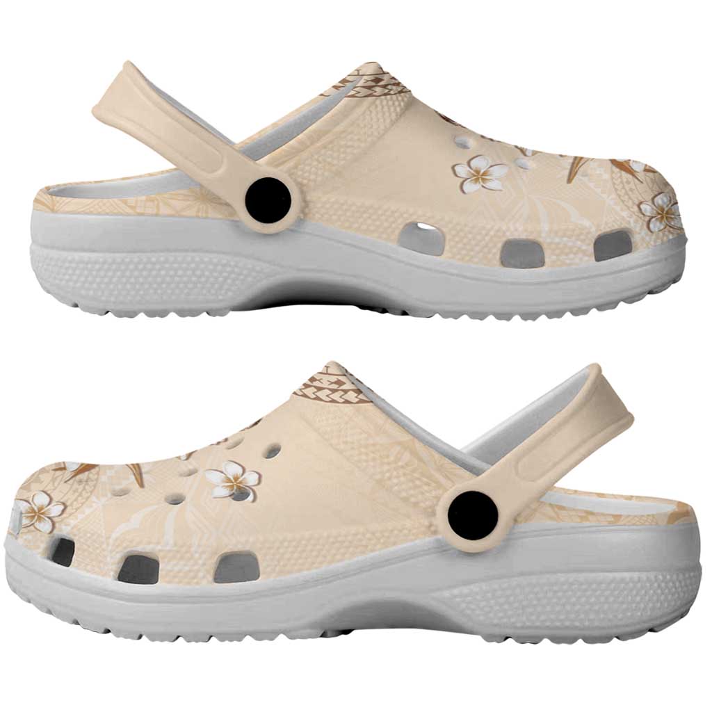 Samoa Siapo Pattern With Beige Hibiscus Clogs Shoes LT05 - Polynesian Pride