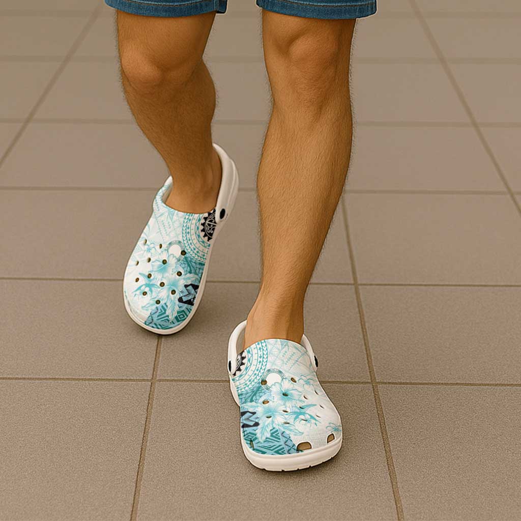 Samoa Siapo Pattern With Teal Hibiscus Clogs Shoes LT05 - Polynesian Pride