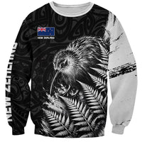 Personalized New Zealand Kiwi Bird Sweatshirt Grunge Maori Tribal Pattern Silver Fern TS04 Unisex Black White - Polynesian Pride
