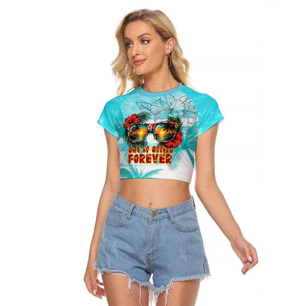 Out Of Office Retired Relocated Raglan Cropped T Shirt Tropical Island Hawaiian Beach Sunset Sunglasses Suitcase TS04 Female Blue White - Polynesian Pride
