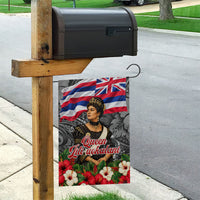Queen Liliuokalani Hawaiian Flag Garden Flag Polynesian Tribal Pattern And Tropical Hibiscus TS04 - Polynesian Pride