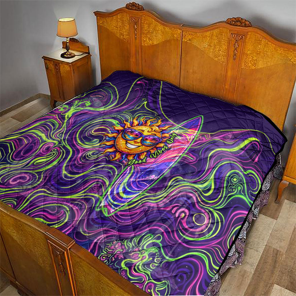 Waimanalo Hawaii Sun Rabbit Quilt Psychedelic Trippy Neon Swirl Graphic TS04 - Polynesian Pride