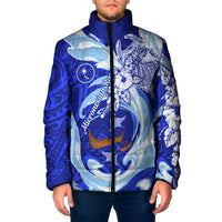 Chuuk Micronesian Roots Padded Jacket Polynesian Tribal Pattern Hibiscus Flower And Stingray Art TS04 Men Blue White - Polynesian Pride