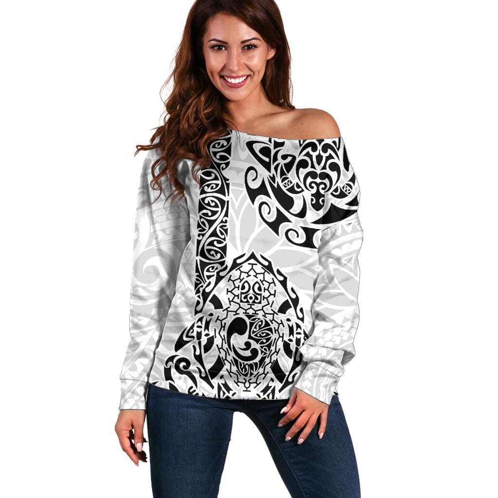 Hawaii Off Shoulder Sweater with Polynesian Turtle TS04 Women Black White - Polynesian Pride