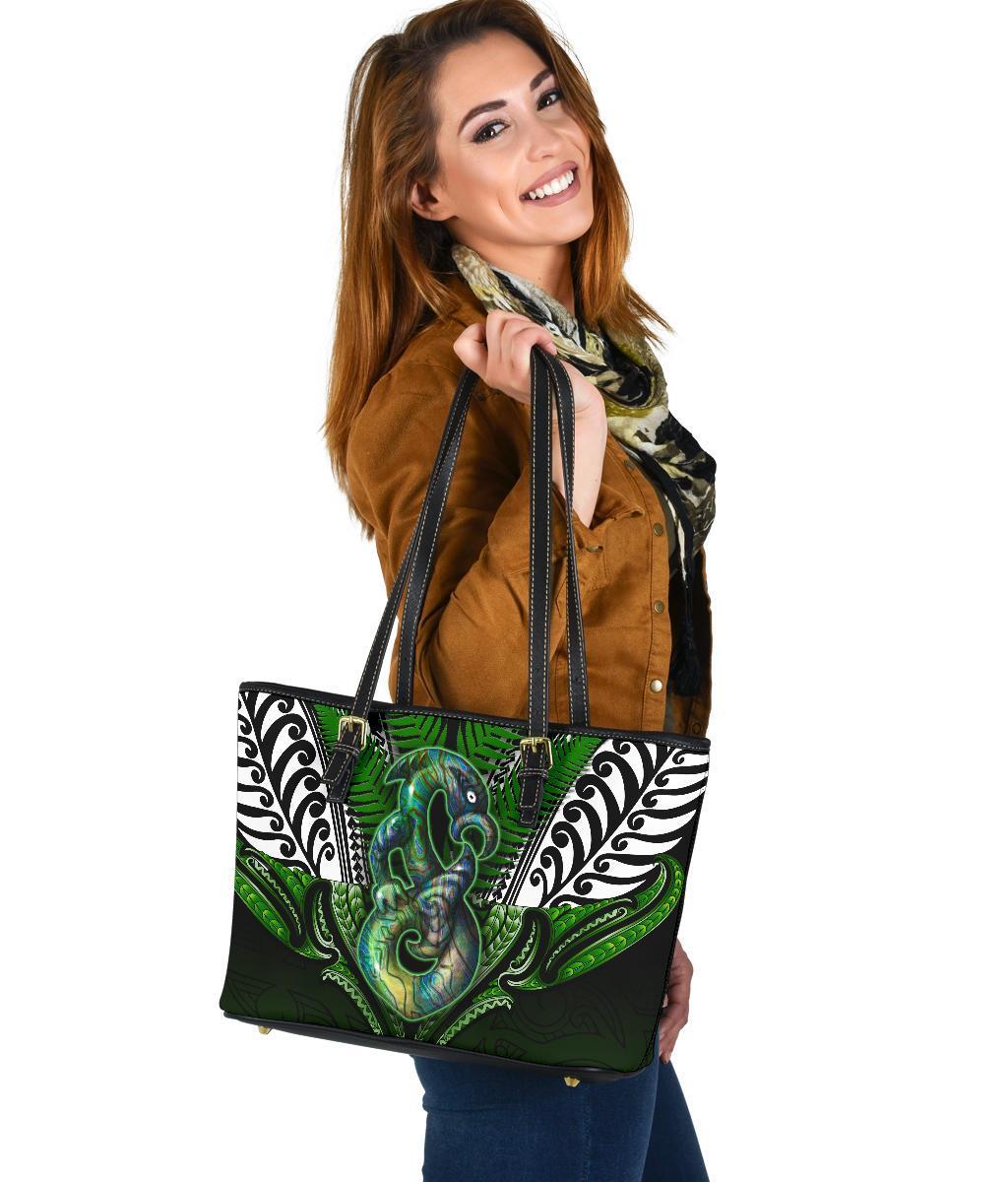 Manaia Mythology Small Leather Tote Silver Fern Maori Tattoo Green - Polynesian Pride