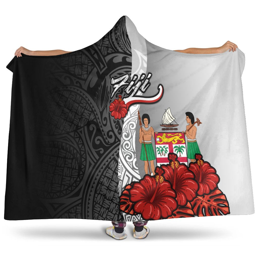 Fiji Polynesian Hooded Blanket - Coat Of Arm With Hibiscus White Hooded Blanket White - Polynesian Pride