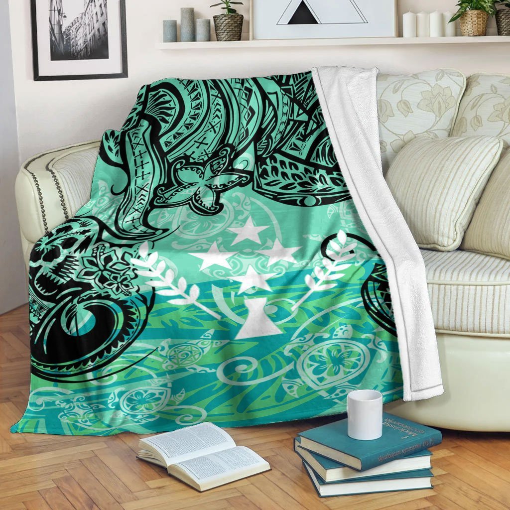 Kosrae State Premium Blanket - Vintage Floral Pattern Green Color White - Polynesian Pride