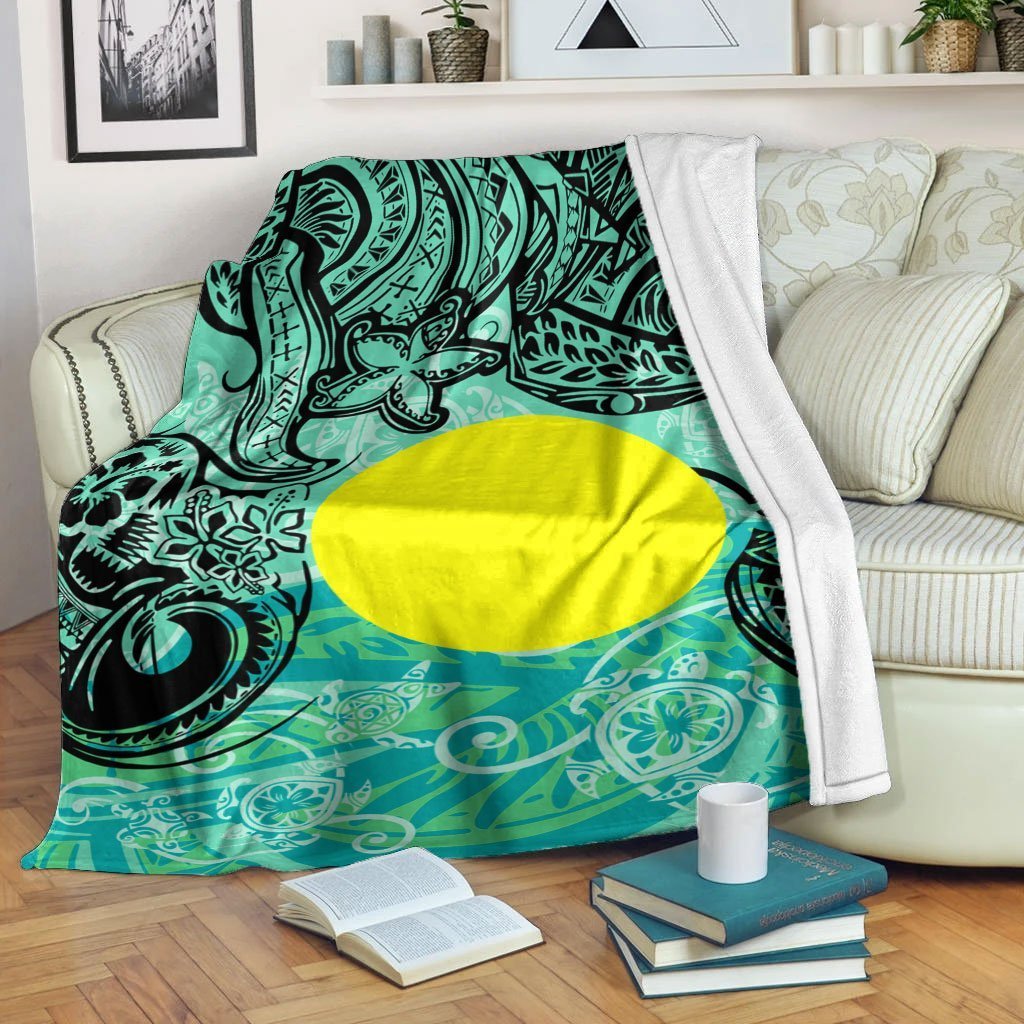 Palau Premium Blanket - Vintage Floral Pattern Green Color White - Polynesian Pride