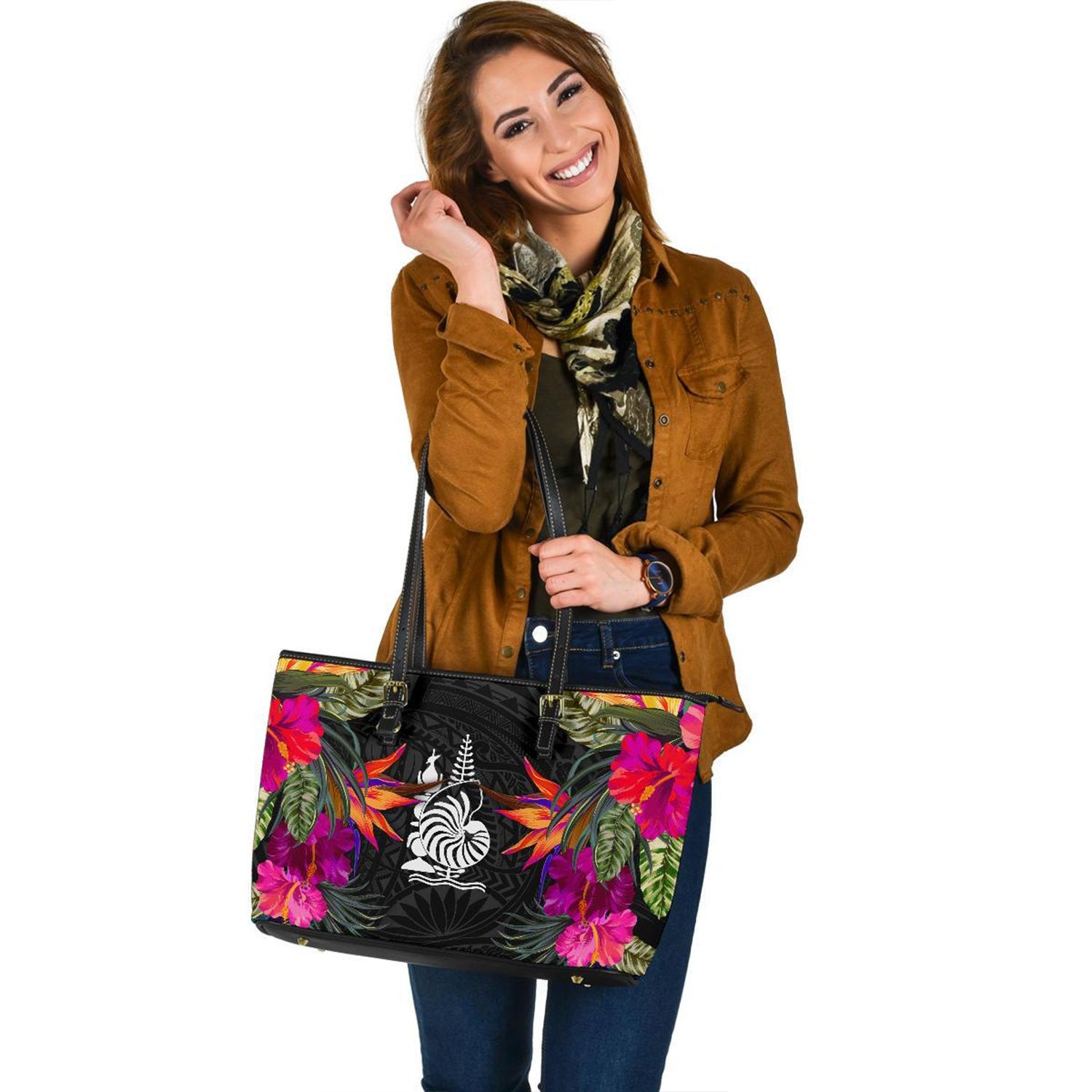 New Caledonia Large Leather Tote - Polynesian Hibiscus Pattern Black - Polynesian Pride