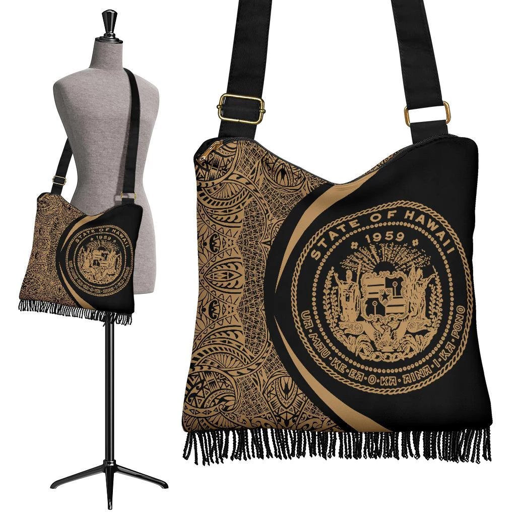 Hawaii Coat Of Arms Polynesian Crossbody Boho Handbag - Circle Style Gold Crossbody Boho Handbag One Size Black - Polynesian Pride