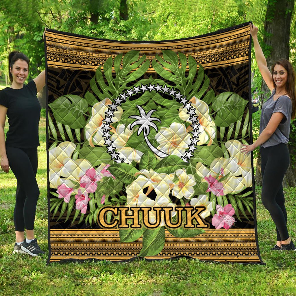 Chuuk State Premium Quilt - Polynesian Gold Patterns Collection Black - Polynesian Pride