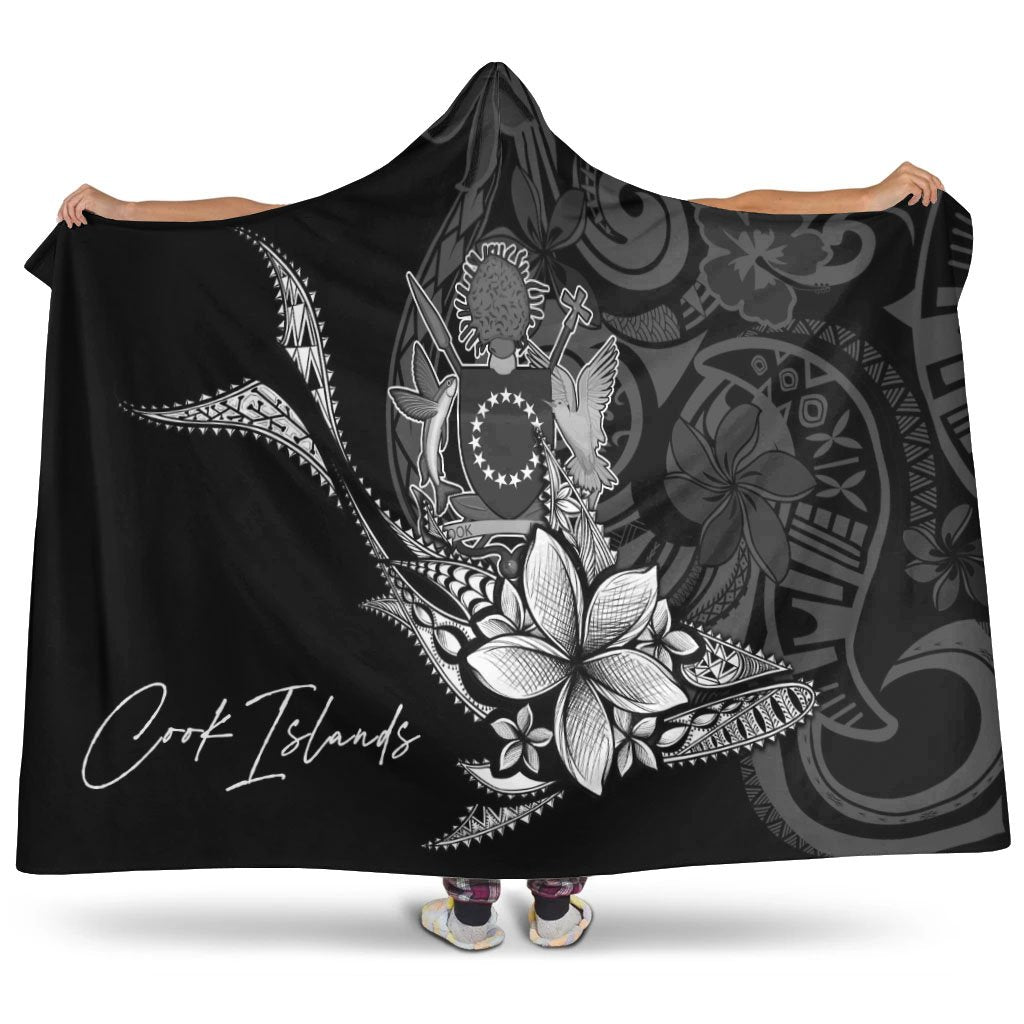 Cook Islands Hooded Blanket - Fish With Plumeria Flowers Style Hooded Blanket Black - Polynesian Pride