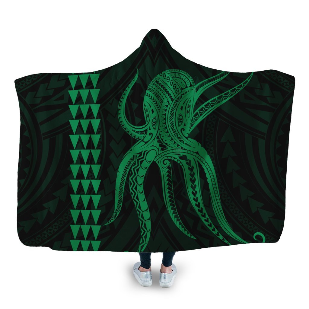 Hawaii Octopus KaKau Polynesian Hooded Blanket - Green - AH Hooded Blanket White - Polynesian Pride