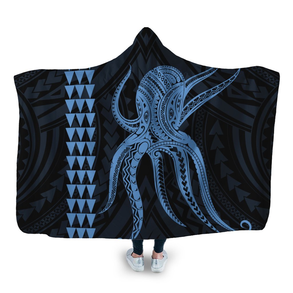 Hawaii Octopus KaKau Polynesian Hooded Blanket - Pastel - AH Hooded Blanket White - Polynesian Pride