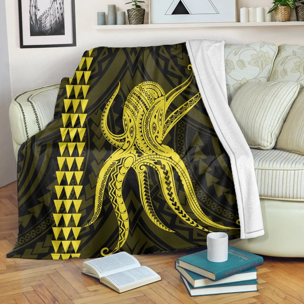 Hawaii Octopus KaKau Polynesian Premium Blankets - Yellow - AH White - Polynesian Pride
