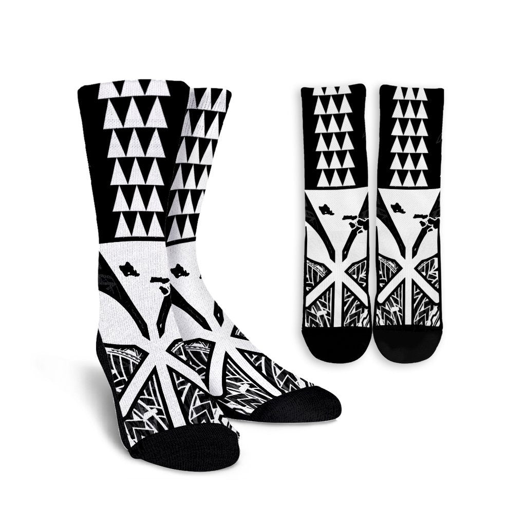 Hawaii Polynesian Kanaka Kakau Crew Socks - Alan Style White - AH Crew Socks White - Polynesian Pride