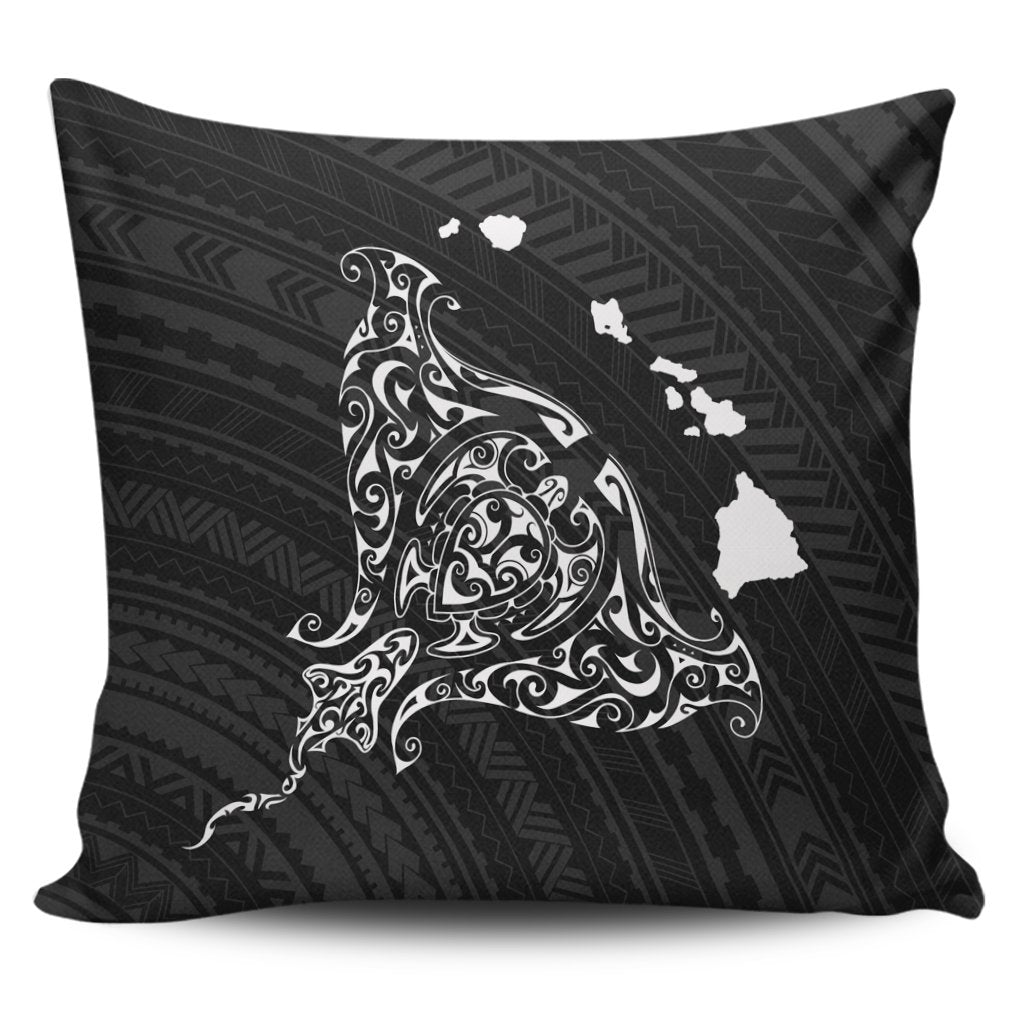 Hawaiian Map Manta Ray White Polynesian Pillow Covers - AH Pillow Covers Black - Polynesian Pride