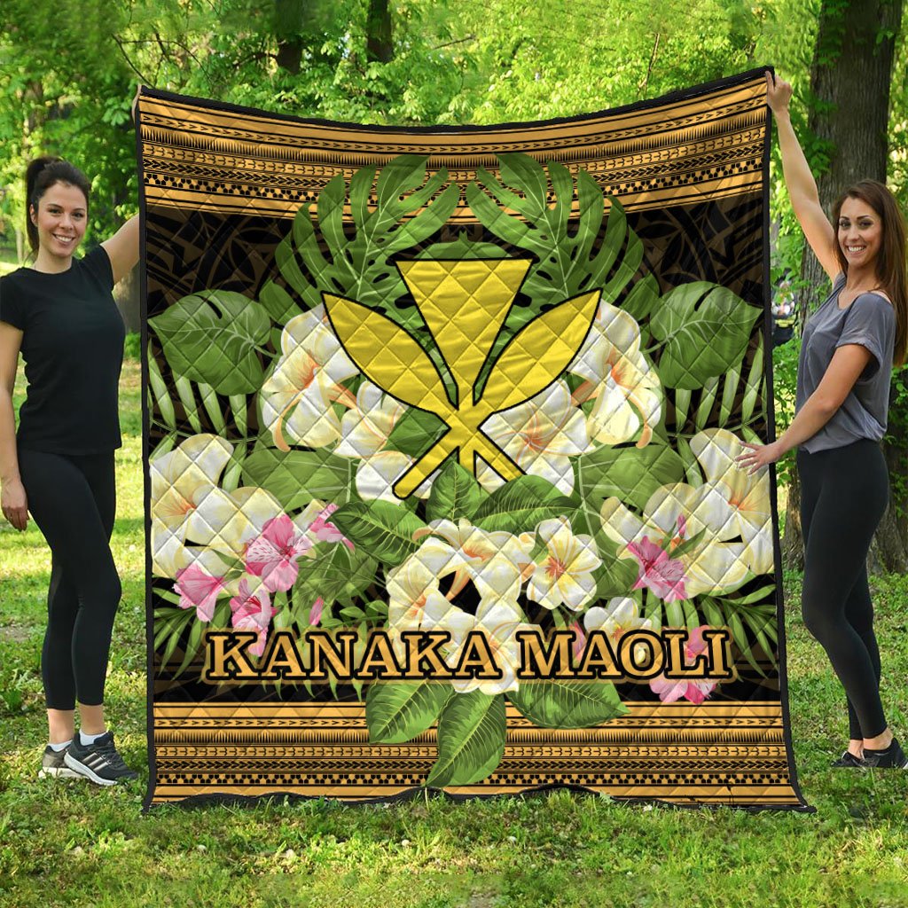 Hawaii Kanaka Maoli Premium Quilt - Polynesian Gold Patterns Collection Black - Polynesian Pride