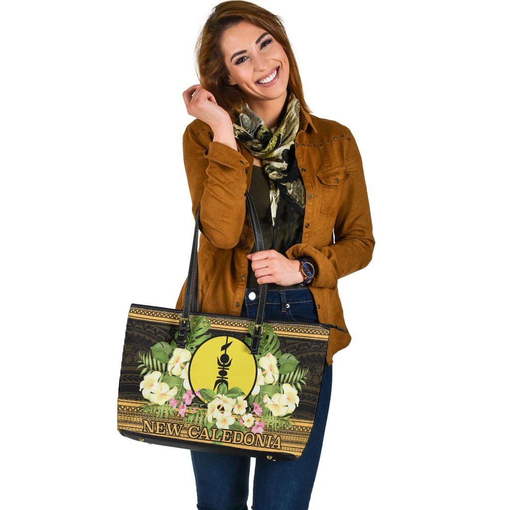 New Caledonia Leather Tote - Polynesian Gold Patterns Collection Black - Polynesian Pride