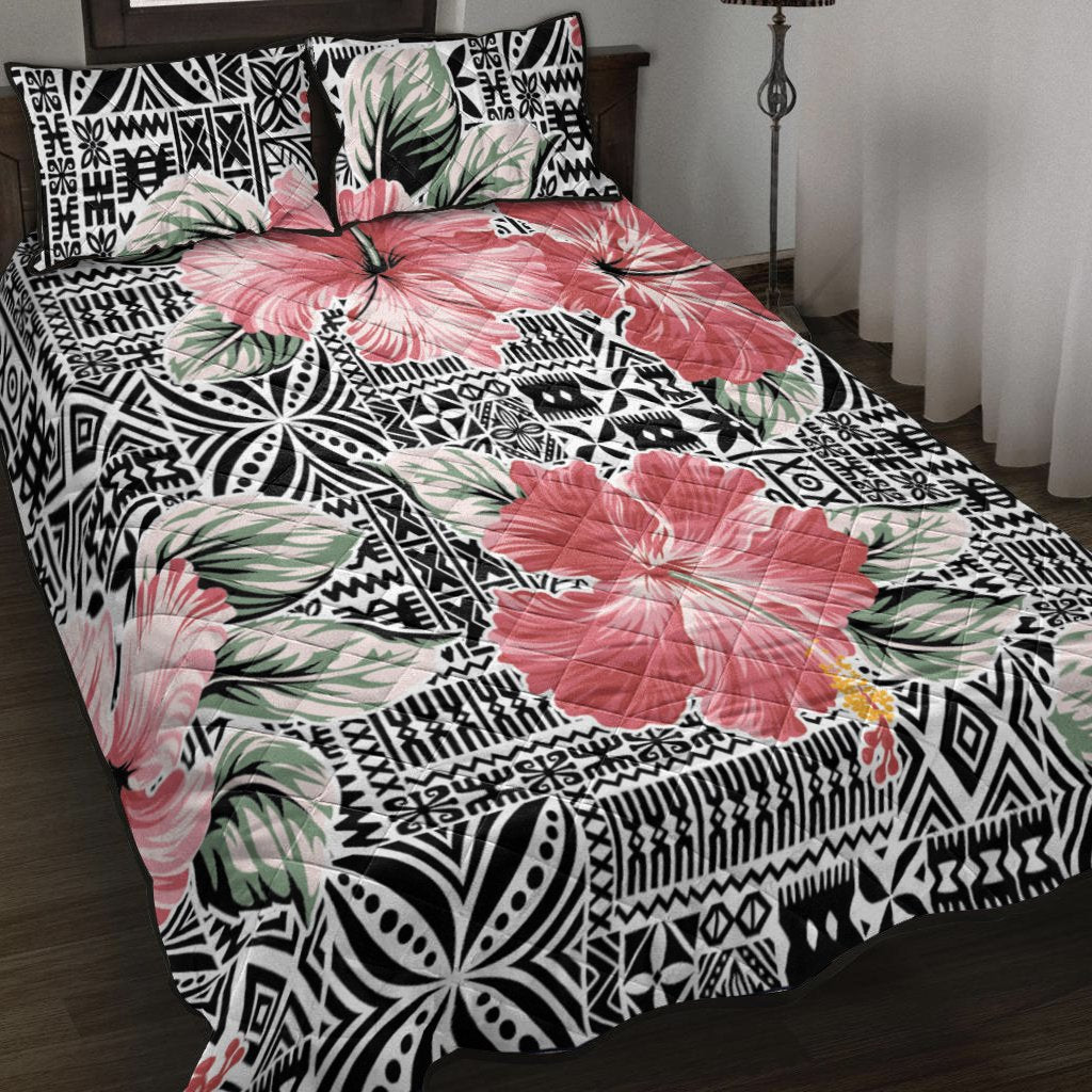 Polynesian Quilt Bed Set - Pink Hibiscus Flower With Hawaiian Tribal Motifs Vintage - Polynesian Pride