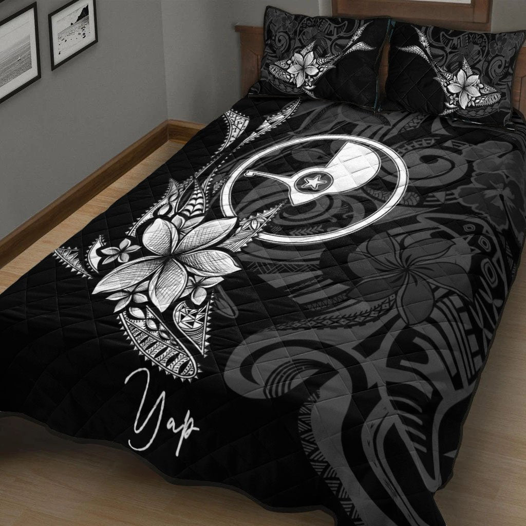 Yap State Quilt Bed Set - Fish With Plumeria Flowers Style Black - Polynesian Pride