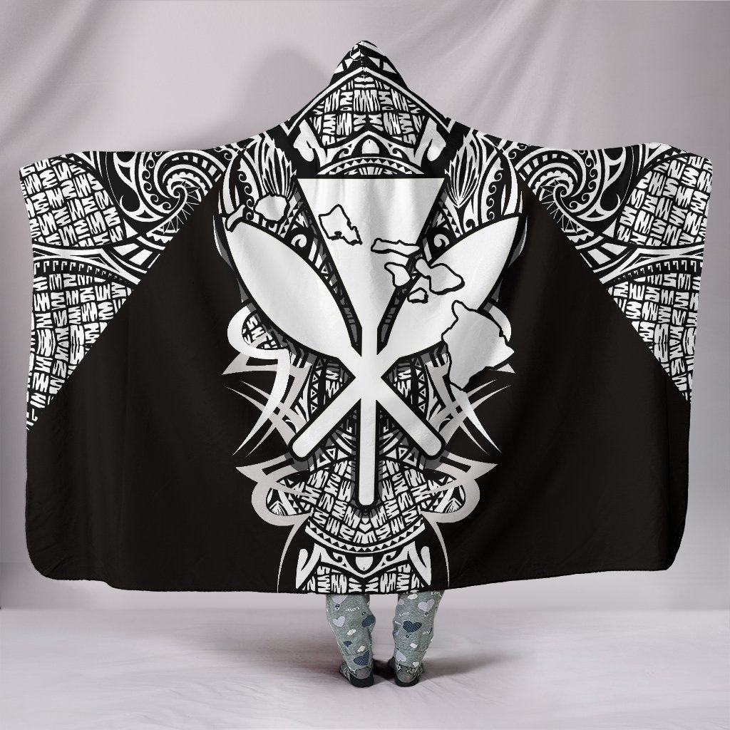 Kanaka Map Polynesian Hooded Blanket - White - Armor Style Hooded Blanket White - Polynesian Pride