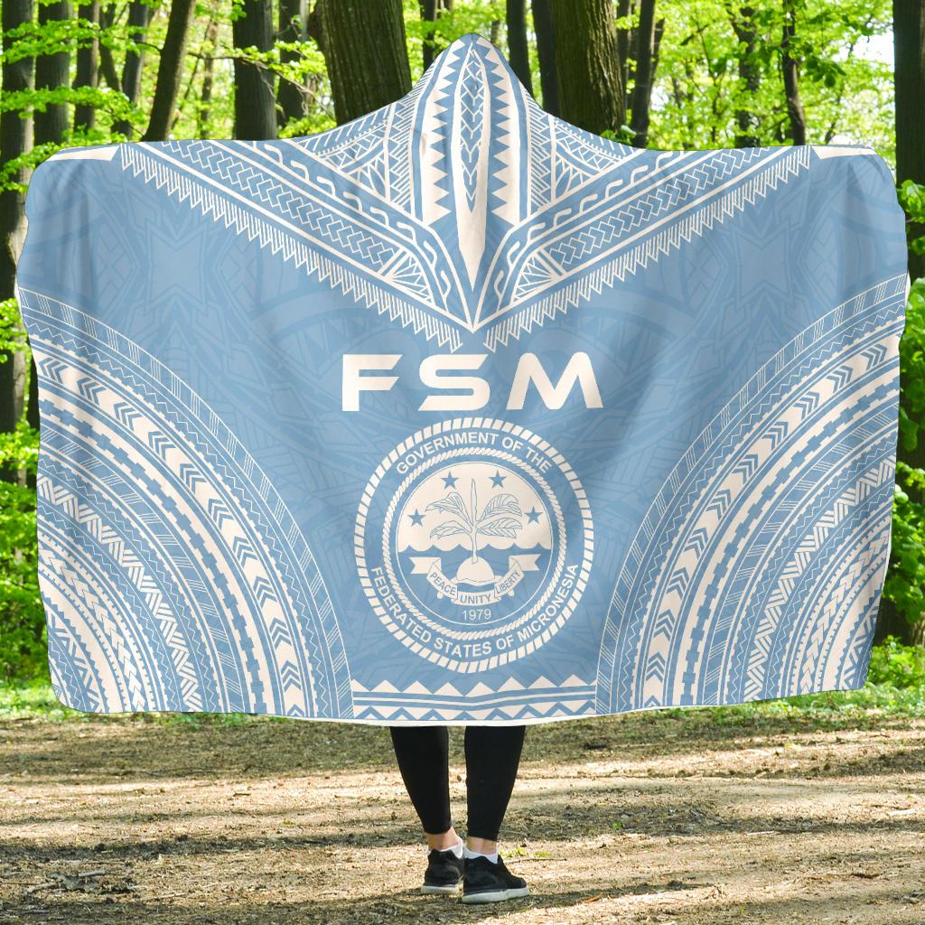 Federated States Of Micronesia Flag Polynesian Chief Hooded Blanket Hooded Blanket Blue - Polynesian Pride