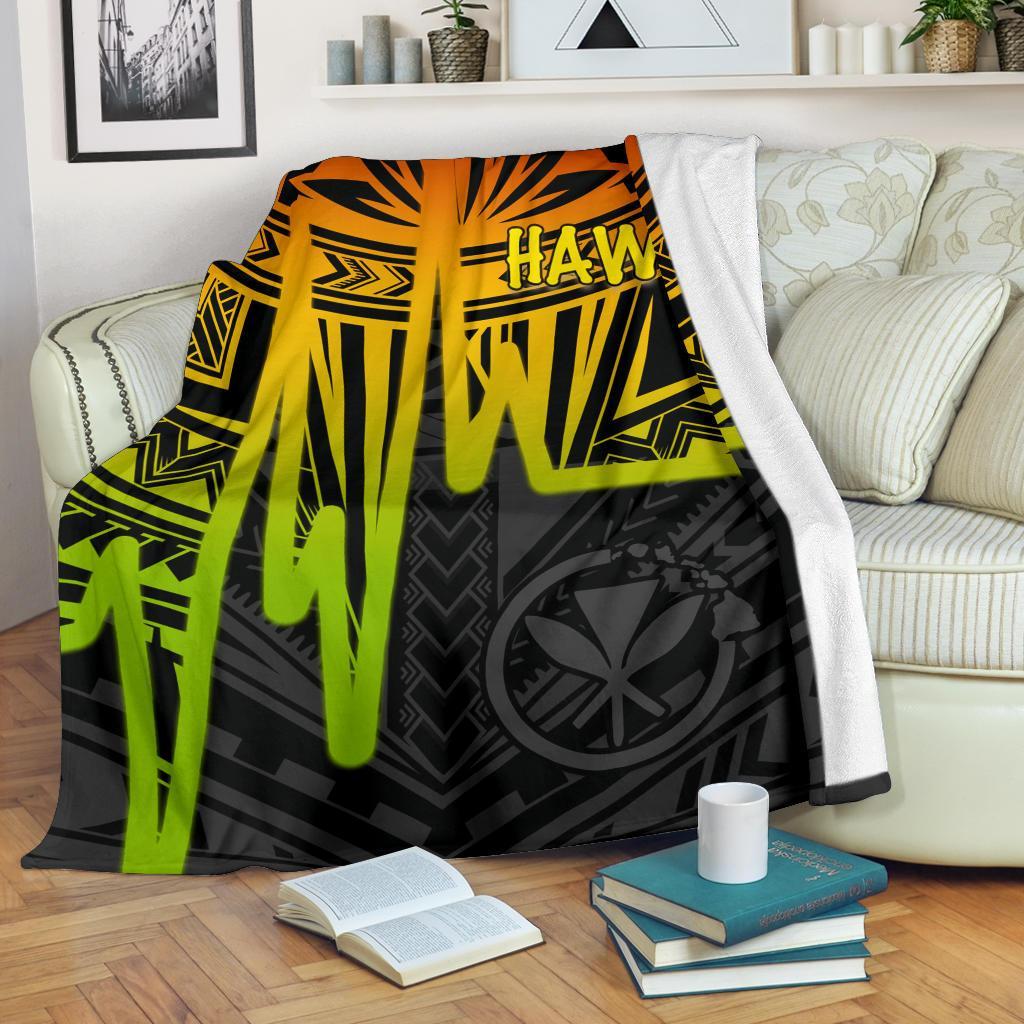 Hawaii Premium Blankets - Kanaka Maoli With Polynesian Pattern In Heartbeat Style (Reggae) White - Polynesian Pride