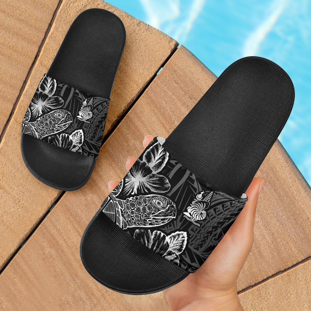 New Caledonia Slide Sandals - Turtle Hibiscus Pattern Black Black - Polynesian Pride