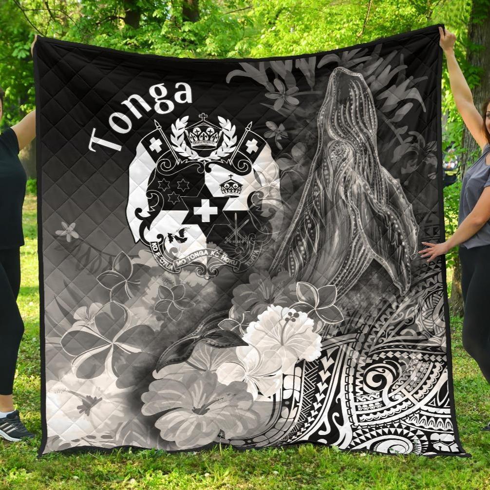 Tonga Premium Quilt - Humpback Whale with Tropical Flowers (White) - Polynesian Pride