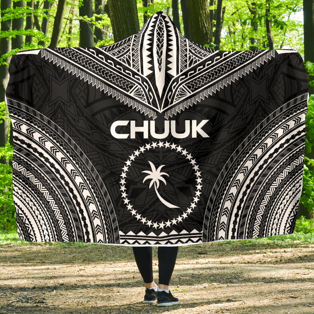 Chuuk Polynesian Chief Hooded Blanket - Black Version Hooded Blanket Black - Polynesian Pride