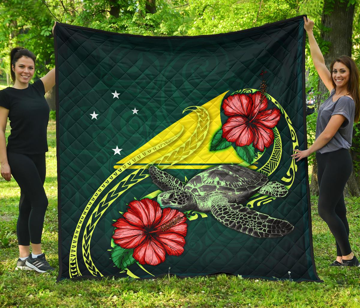 Tokelau Polynesian Premium Quilt - Green Turtle Hibiscus Green - Polynesian Pride